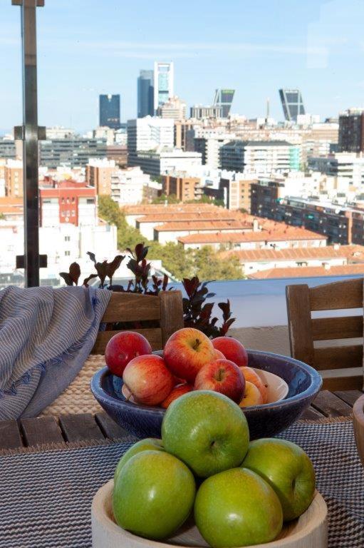 Wishome - Atico Con Espectacular Terraza En Bernabeu Madrid Exteriér fotografie
